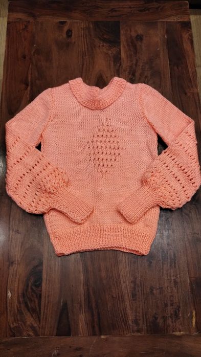 Sweter hand made NOWY!