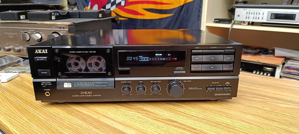 Кассетна дека Akai GX-65 3-head (відео роботи ! )-стан !!