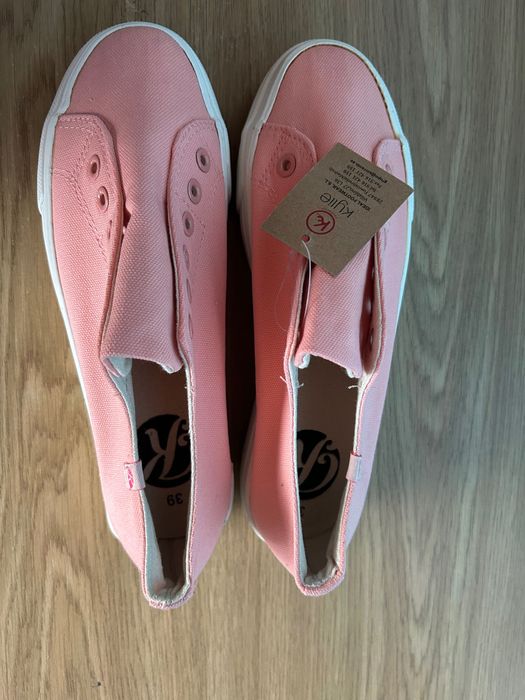 39 nowe damskie trampki różowe