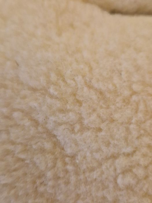 Продам детский меховой конверт на овчине