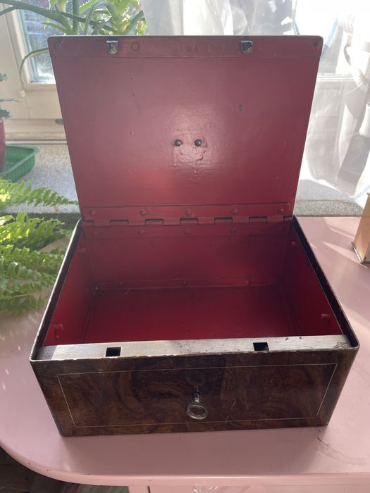 niemiecki sejf z lat 40-tych ubieglego wieku