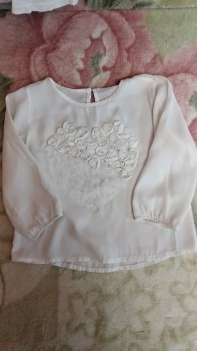 Платье, кофточка,блузки и пиджачок на девочку