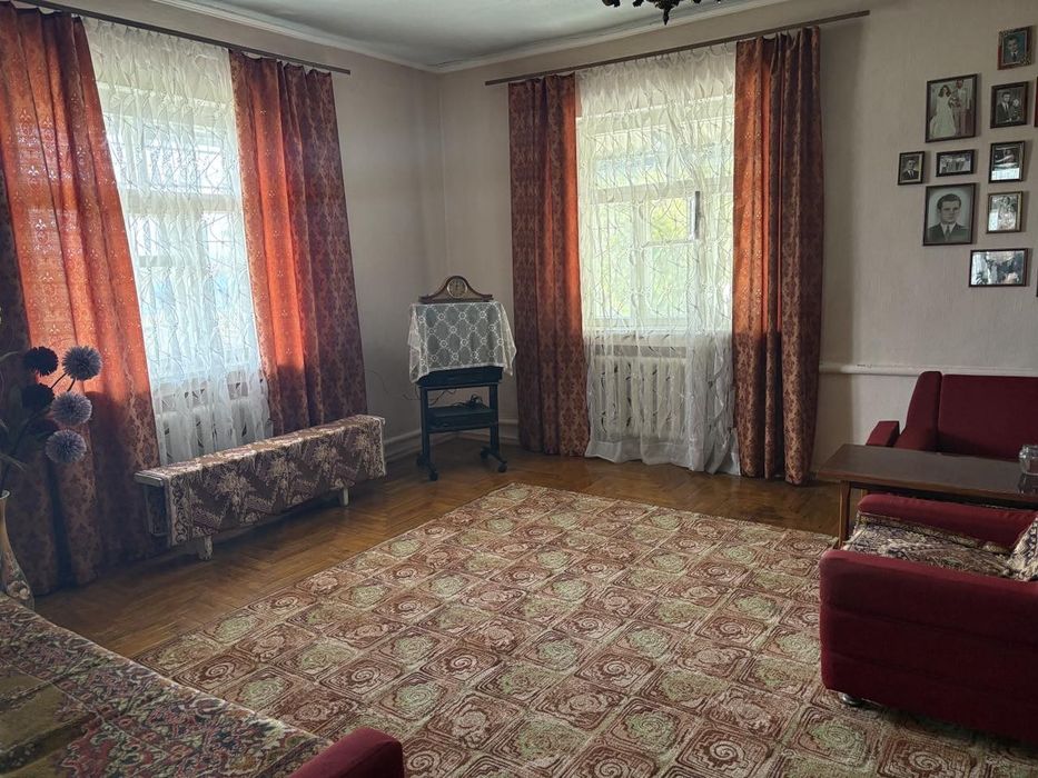 Продам будинок. Вул.Шевченка,25.