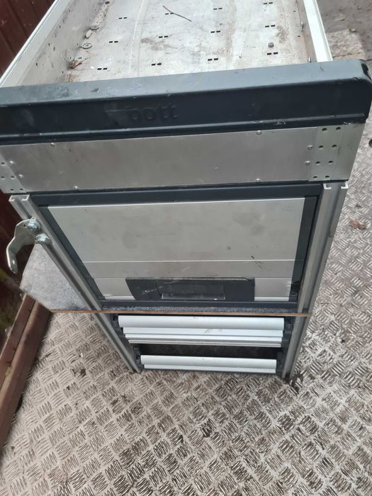 Bus skrzynia szafka skrzynia BOTT szafka warsztatowa zabudowa