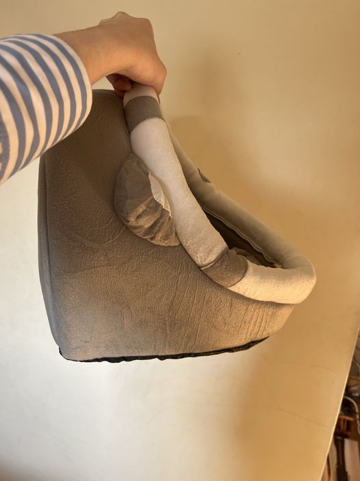 Cama/iglu para gatos ou cães pequenos