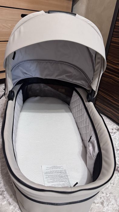 Коляска Espiro Yoga 2025 бежевая на светлой раме