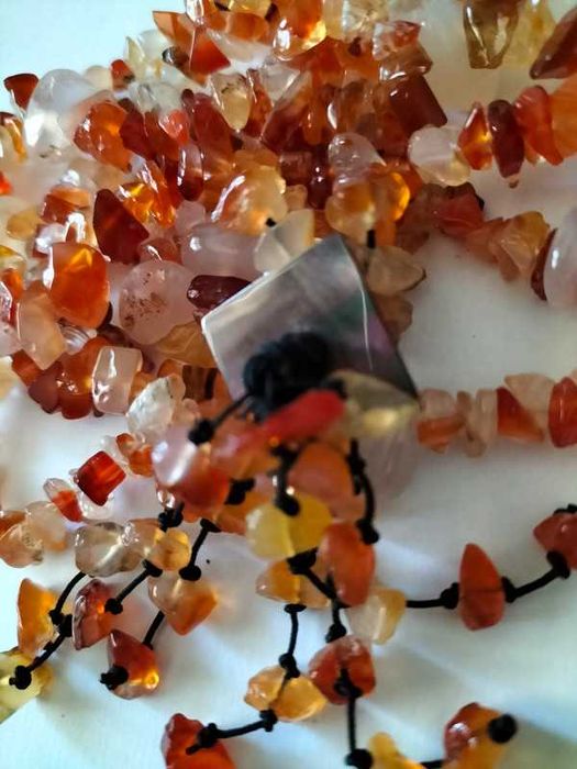 Conjunto em ágata cornalina e madrepérola