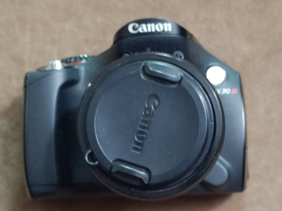 Продам фотоапарат Canon в рабочему стані