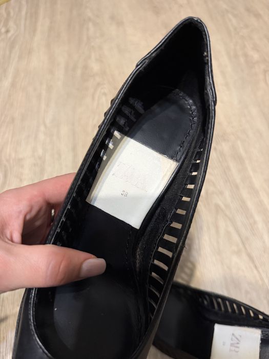 Лодочки Zara 38-й размер