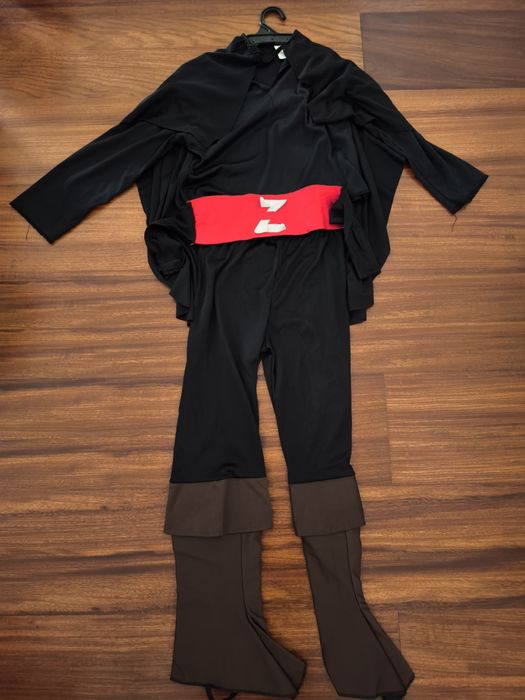 Disfarce máscara vilão bandido