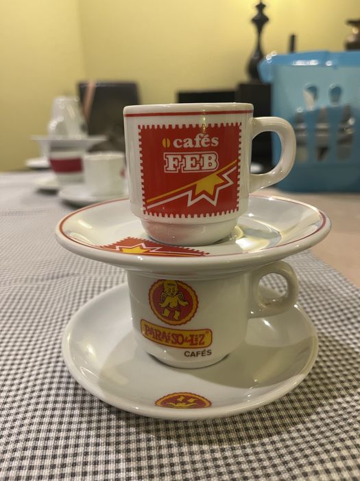 Vendo chavenas cafe conjuntos de 2