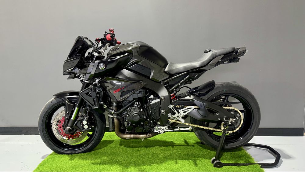 YAMAHA MT-10 2017