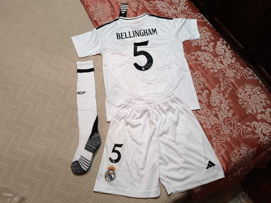 Camisola Criança BELLINGHAM Equipamento REAL MADRID | NOVO