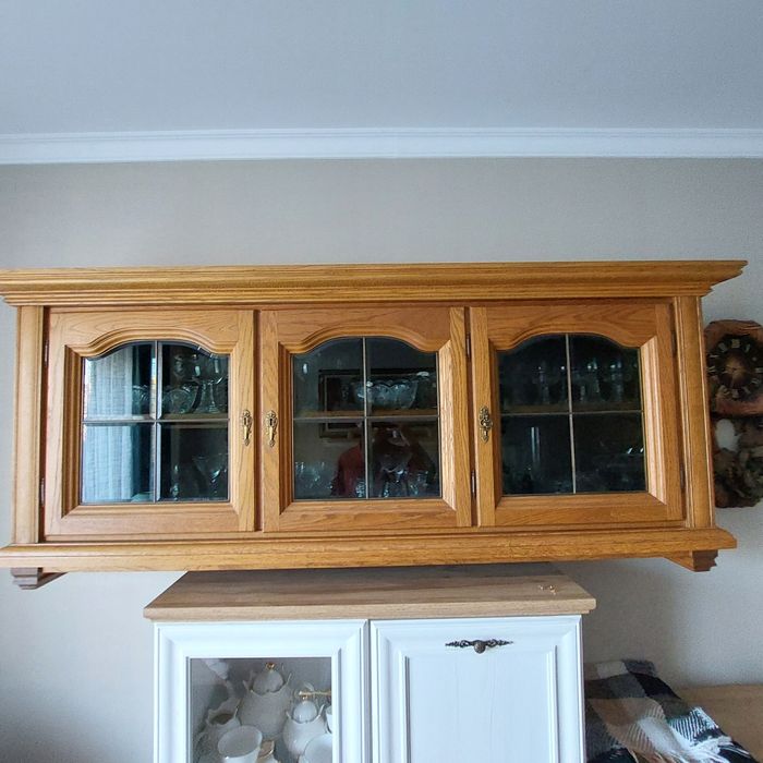 Дубова тумба підвісна тумба шафа