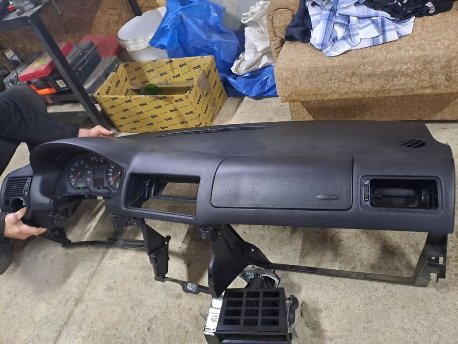 Гольф.4 розборка хуст