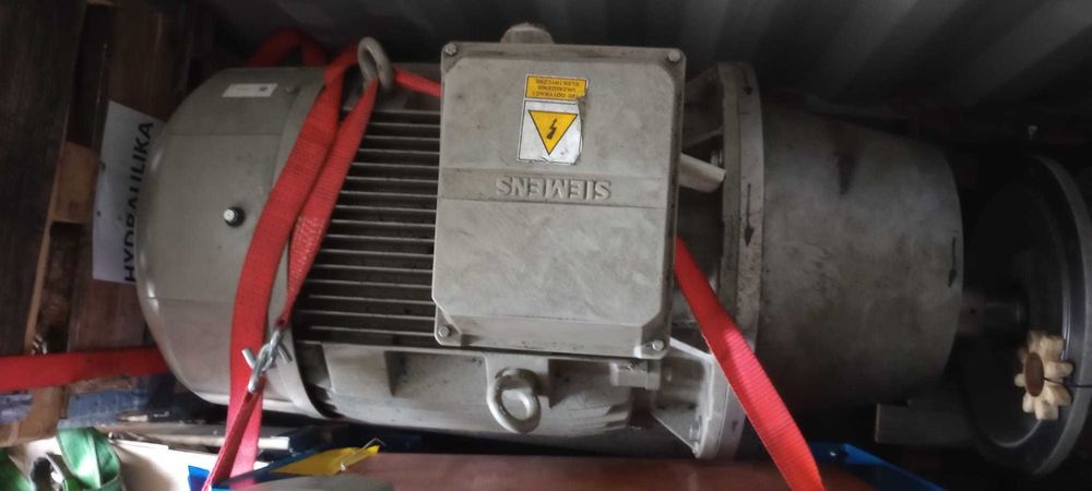 Silnik Siemens 75 kW IE3 400/690V 990 obr/min IMB35 IP55