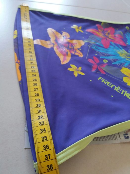 T-shirt desportiva para Mulher marca Frenetic (Nova - Tam. S)