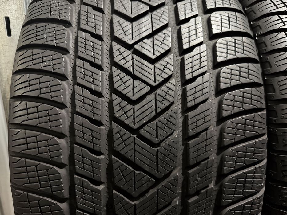 295/40 r 21 Pirelli 4 шт.
