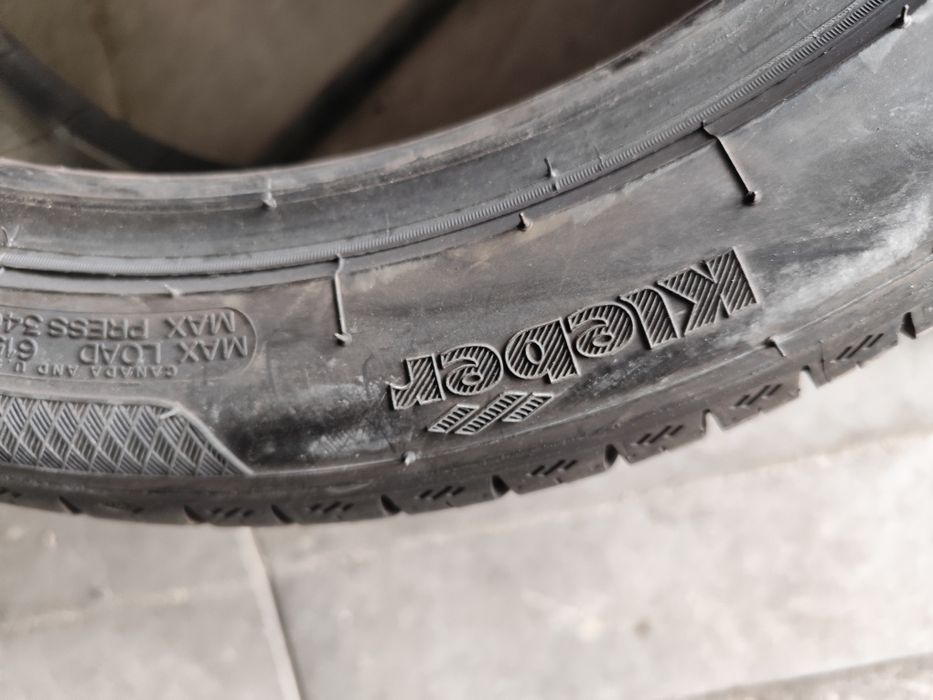 Pneus 215/45r17 Kleber 80% piso (Michelin)