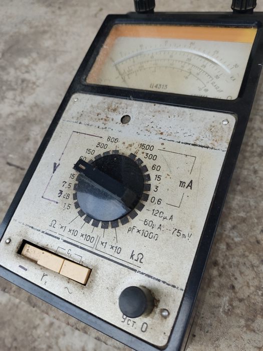 Продам тестеры,приборы СССР ,под ремонт