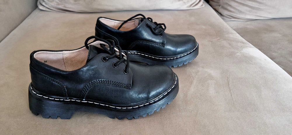 Buty glany, oksfordy Filippo roz. 36