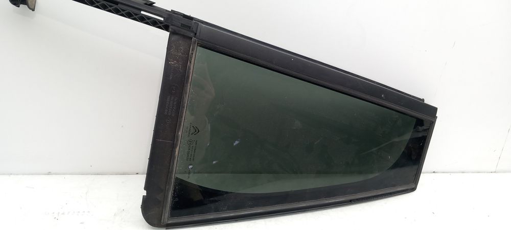 Vidro triangular da porta trás esquerdo CITROËN C4 Grand Picasso II (D