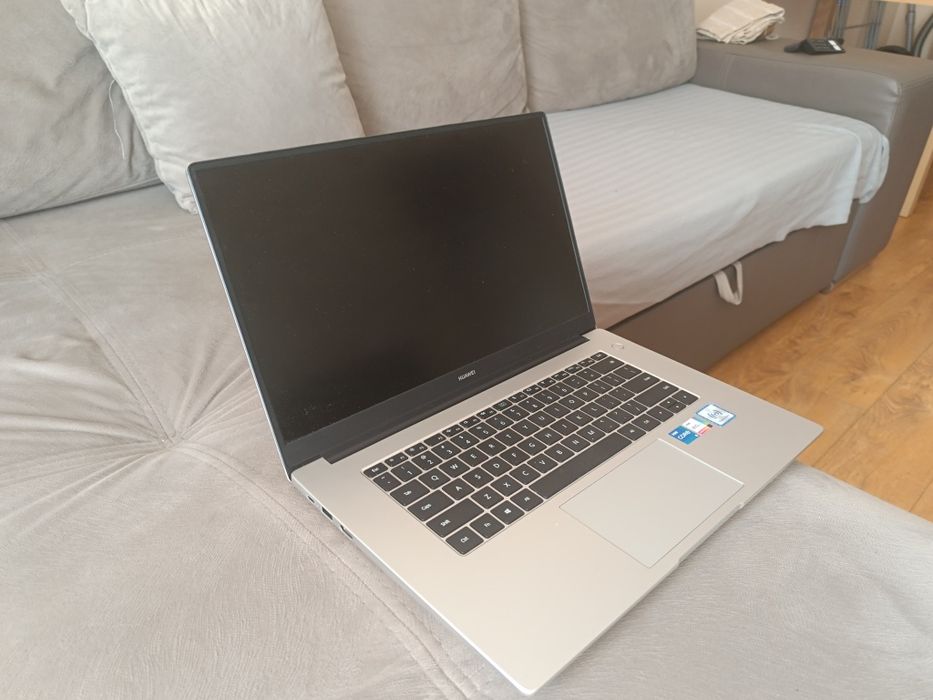 Laptop Huawei Matebook D15 8/512gb
