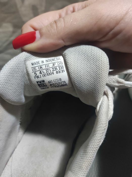 Tenis Adidas Originais