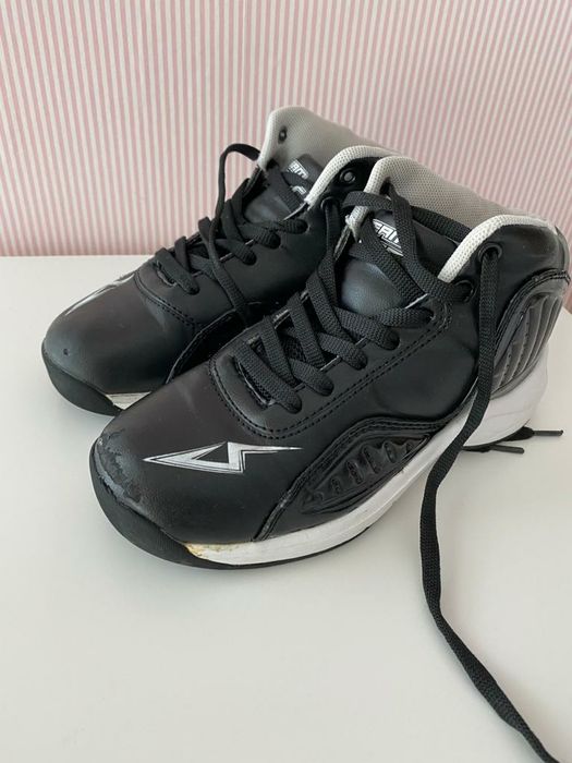 Sapatilhas / Ténis  tamanho  34