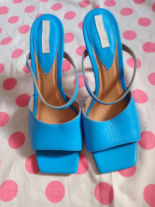 Босоножки H&M мюли красивого цвета