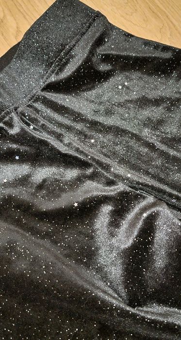 Legginsy H&M rozm. 146 czarne połyskujące z gwizdkami