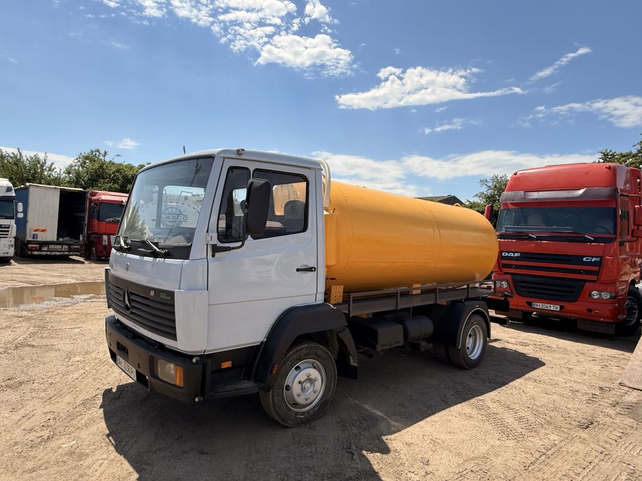 Продам ассенизатор мерседес атего