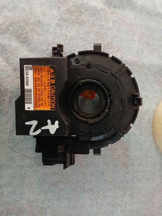 Tasma zwijak czujnik kąta skrętu TOYOTA AURIS II 12-18