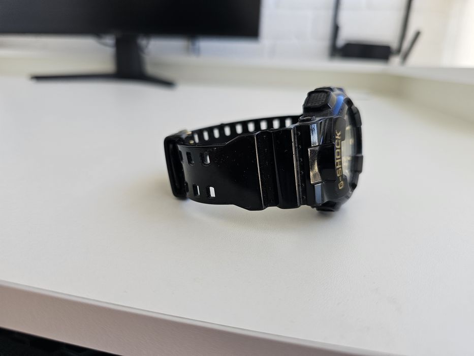Casio G-Shock GA-110GB-1AER.