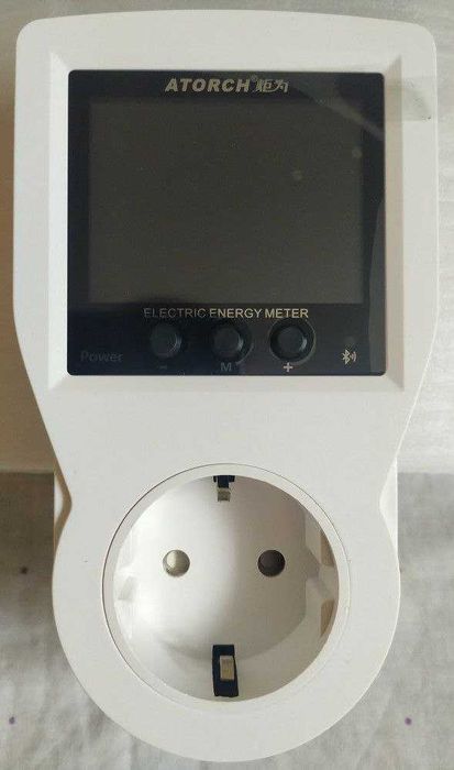 Розумна Wi-Fi розетка з дисплеєм, дистанційне керування з любої точки.