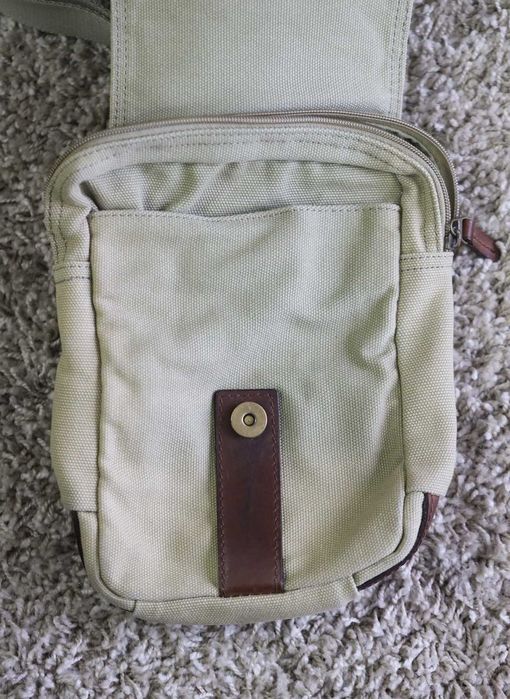 Bolsa carteira marca camel em bom estado