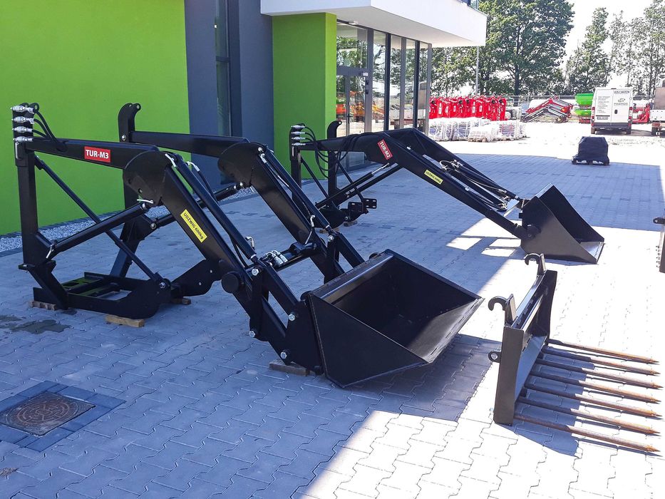 HIT! Ładowacz TUR MF 255 235 3512 2812  hydrauliczny 2b Producent