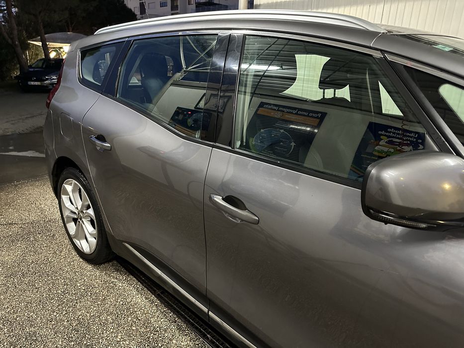 Troco  por Carrinha Comercial