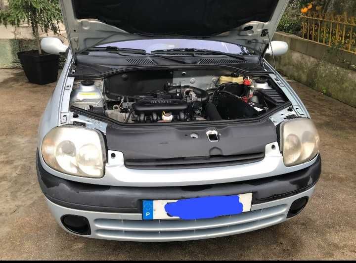 Renault Clio 158.000 km ano 2000 todo original 5 portas 1.2