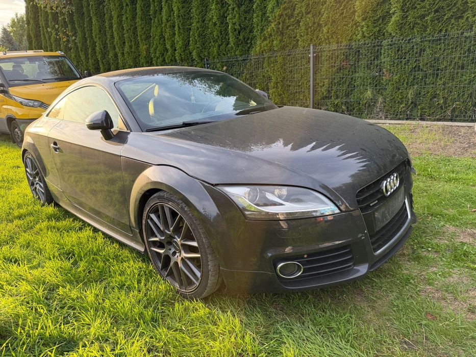 Audi TT Coupé