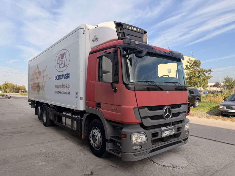 Mercedes-Benz