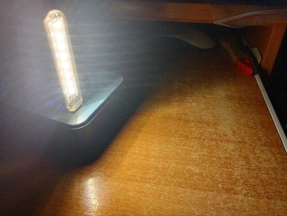 USB светильник на 8 светодиодов LED