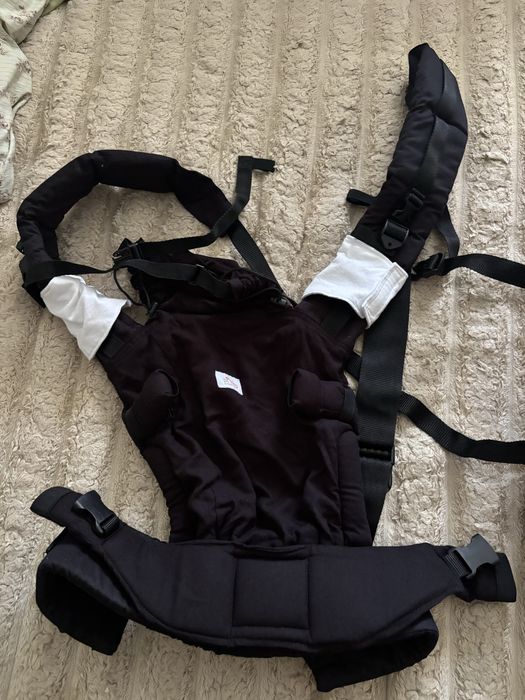 Продам Ерго-рюкзак Adapted Black  Di Sling
