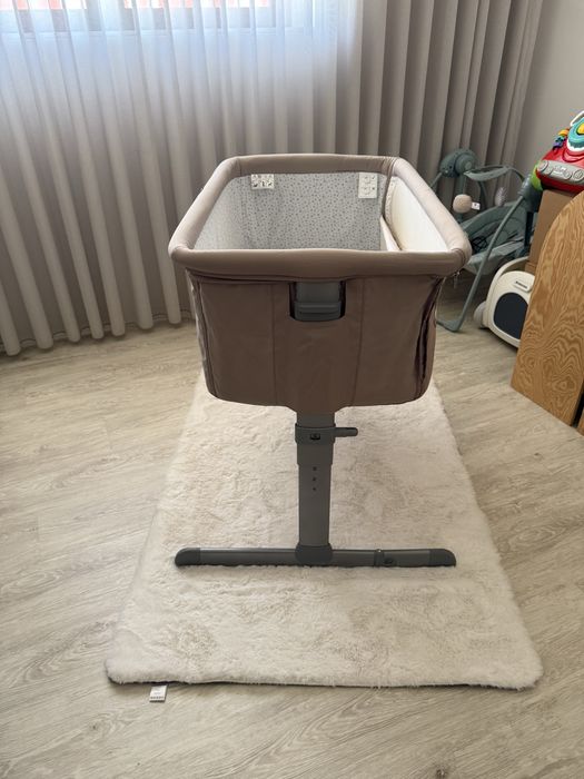 Berço Chicco Next2Me ( inclui lencois chico )