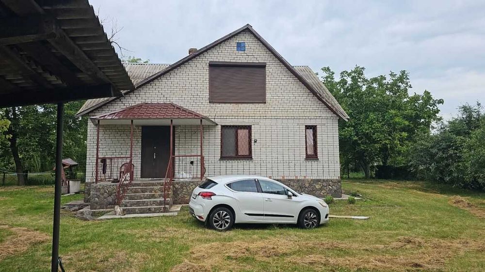 Продажа 2 этажного дома с верандой и участком на 41.5 сотки, 103 кв. м