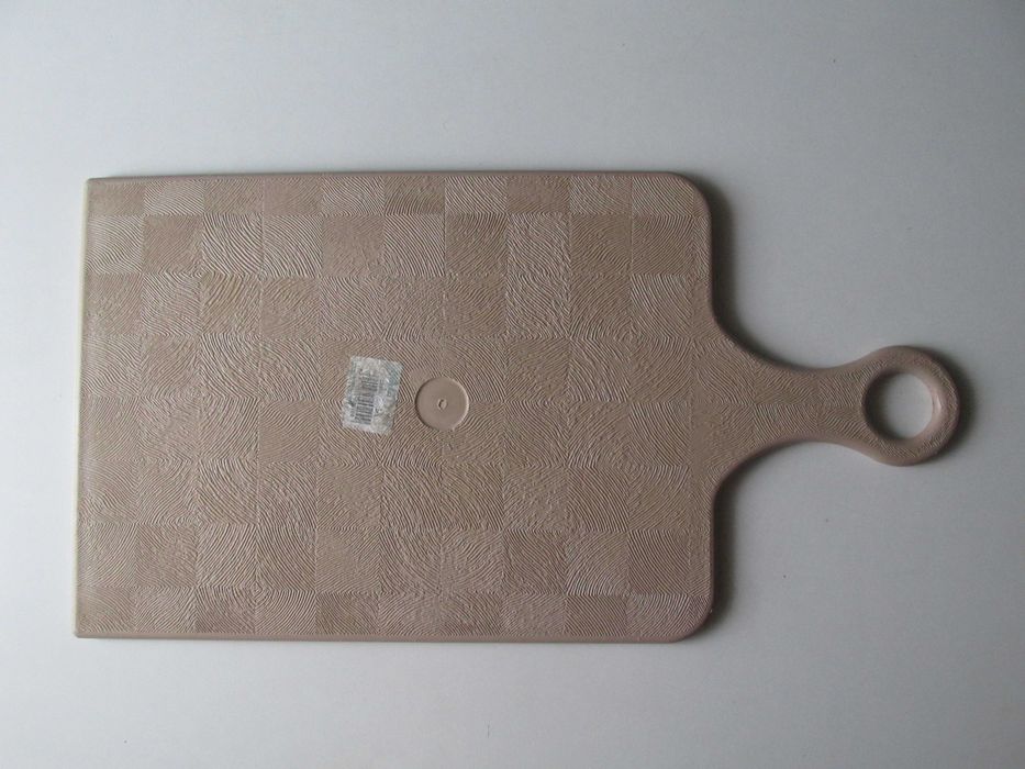 Доска разделочная.