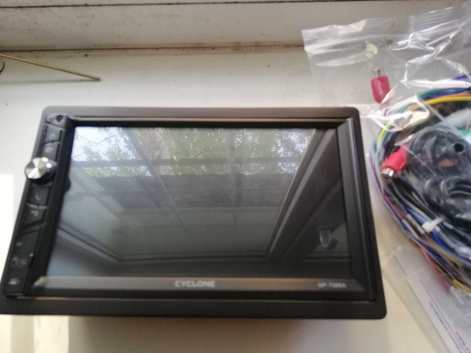Магнитола Циклон 7086 v3