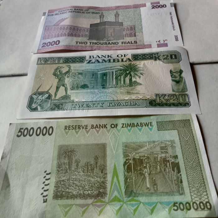 notas e cedulas varios paises