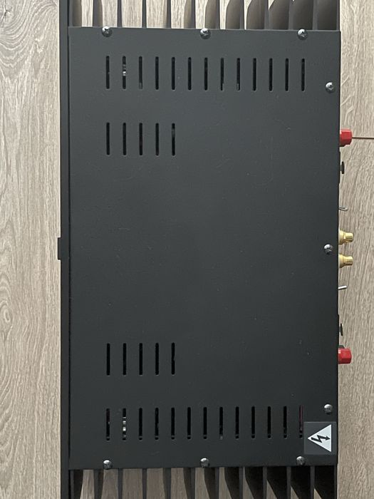 Легедарний Підсилювач Forte Model 5 Hi Class