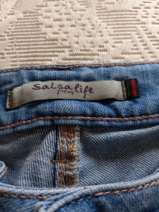 calças de ganga da salsa